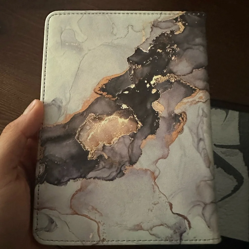 Kindle Paperwhite 2021 Cases